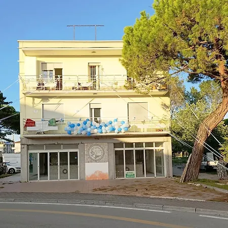 Con Balcone Vicino Mare E Parco Apartment *