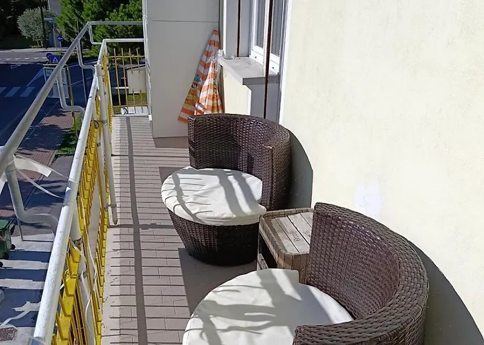 Con Balcone Vicino Mare E Parco